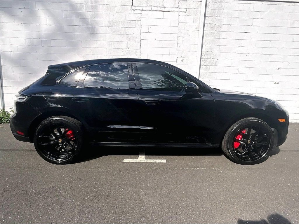 Certified 2023 Porsche Macan GTS AWD/4WD image 6
