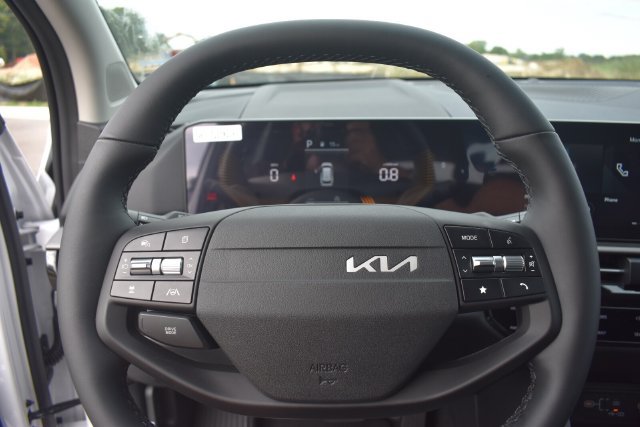 New 2027 Kia Sportage LX FWD image 25