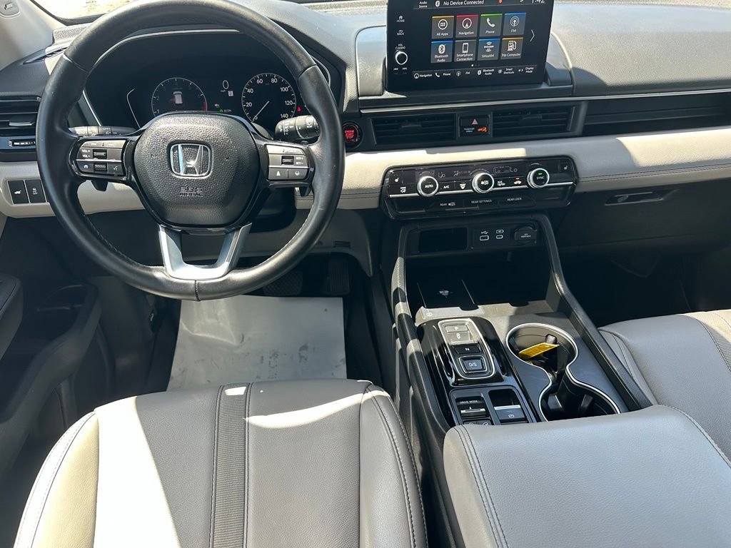 Used 2023 Honda Pilot Touring image 20