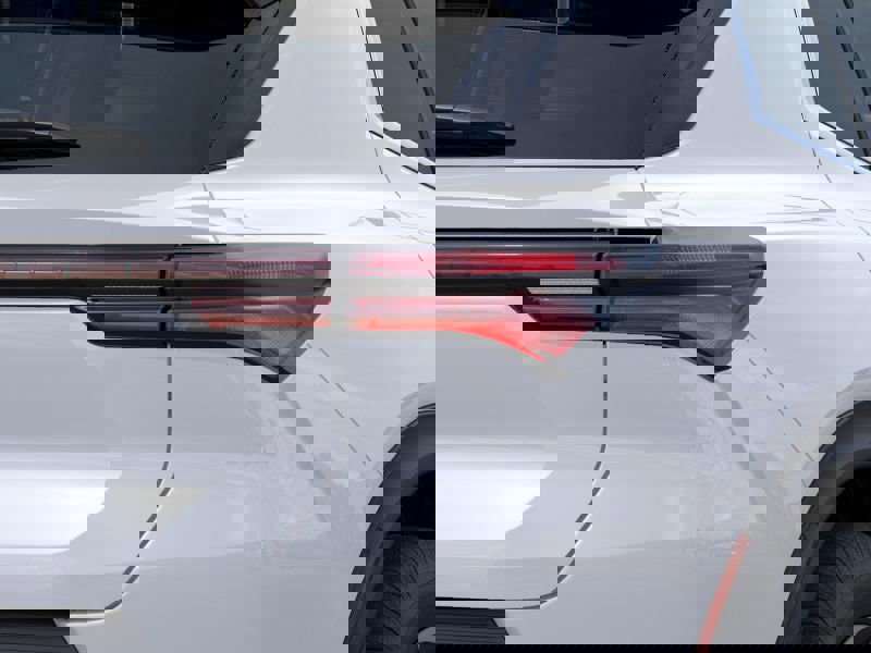 New 2026 Chevrolet Equinox EV LT image 11