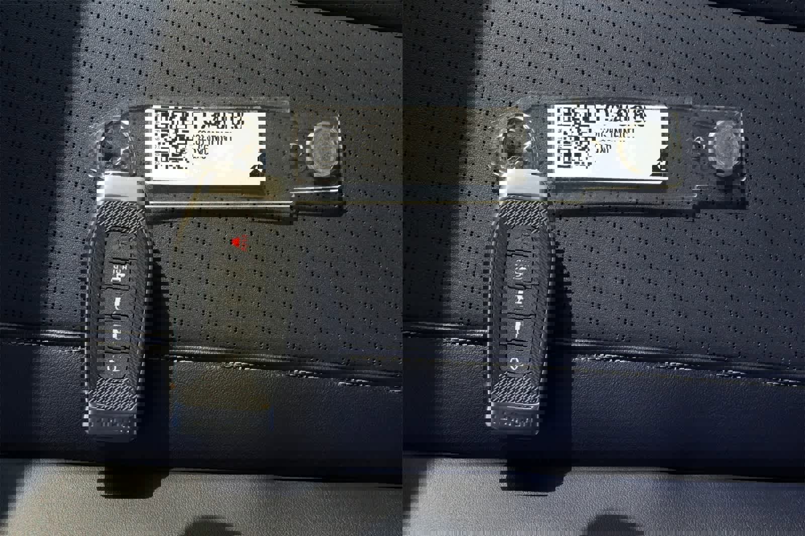 New 2026 INFINITI QX60 Sport w/ Dark Cargo Package image 27