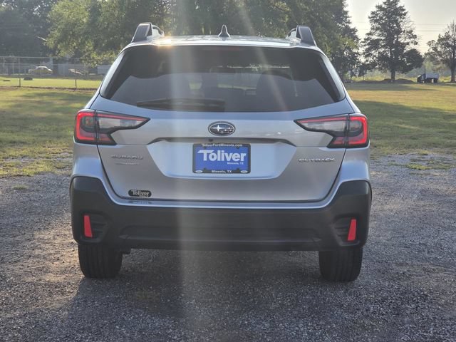 Used 2022 Subaru Outback Premium AWD/4WD image 6