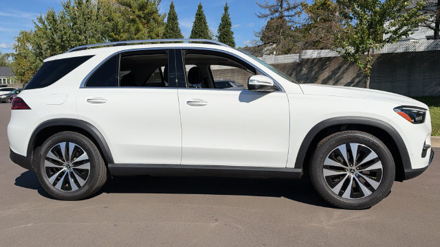 Certified 2025 Mercedes-Benz GLE 350 4MATIC image 3