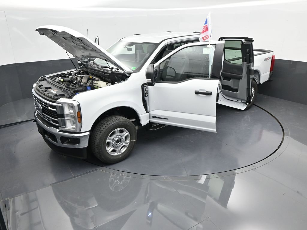 New 2026 Ford F350 XLT image 62