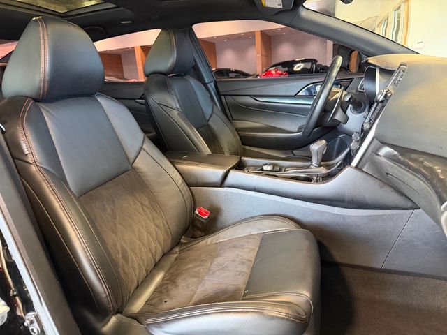 Used 2023 Nissan Maxima SR w/ Sport Mat Group FWD image 23