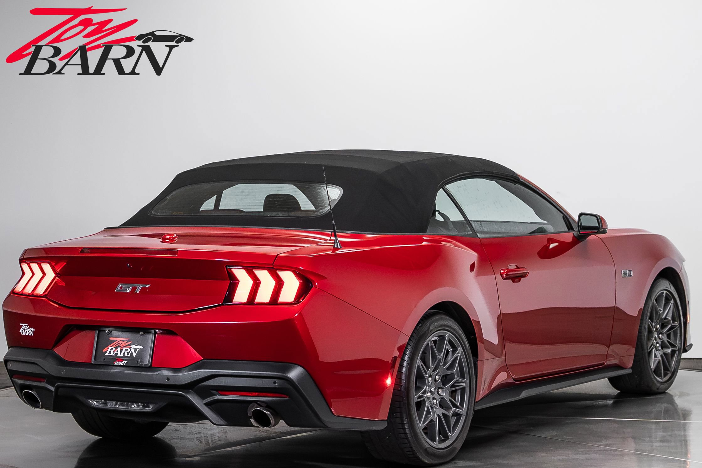 Used 2024 Ford Mustang GT Premium w/ GT Performance Package RWD image 13