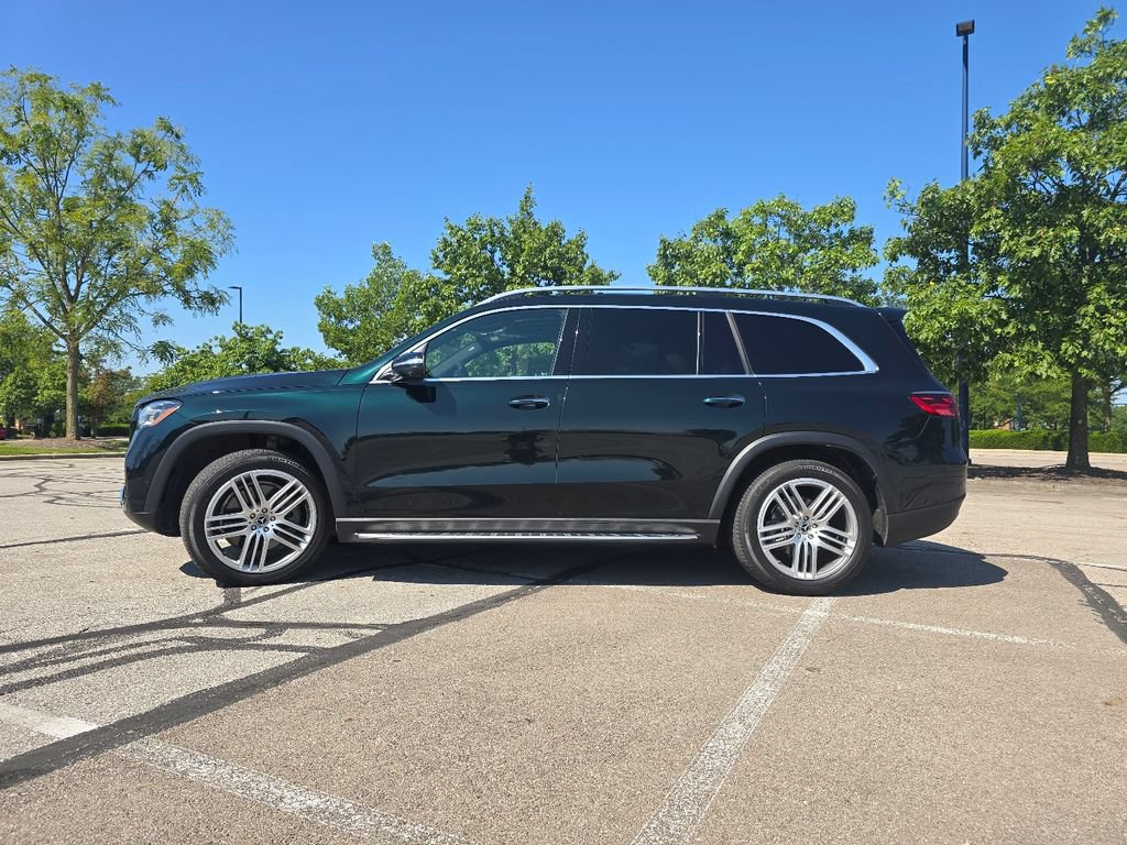 Used 2024 Mercedes-Benz GLS 450 4MATIC image 14