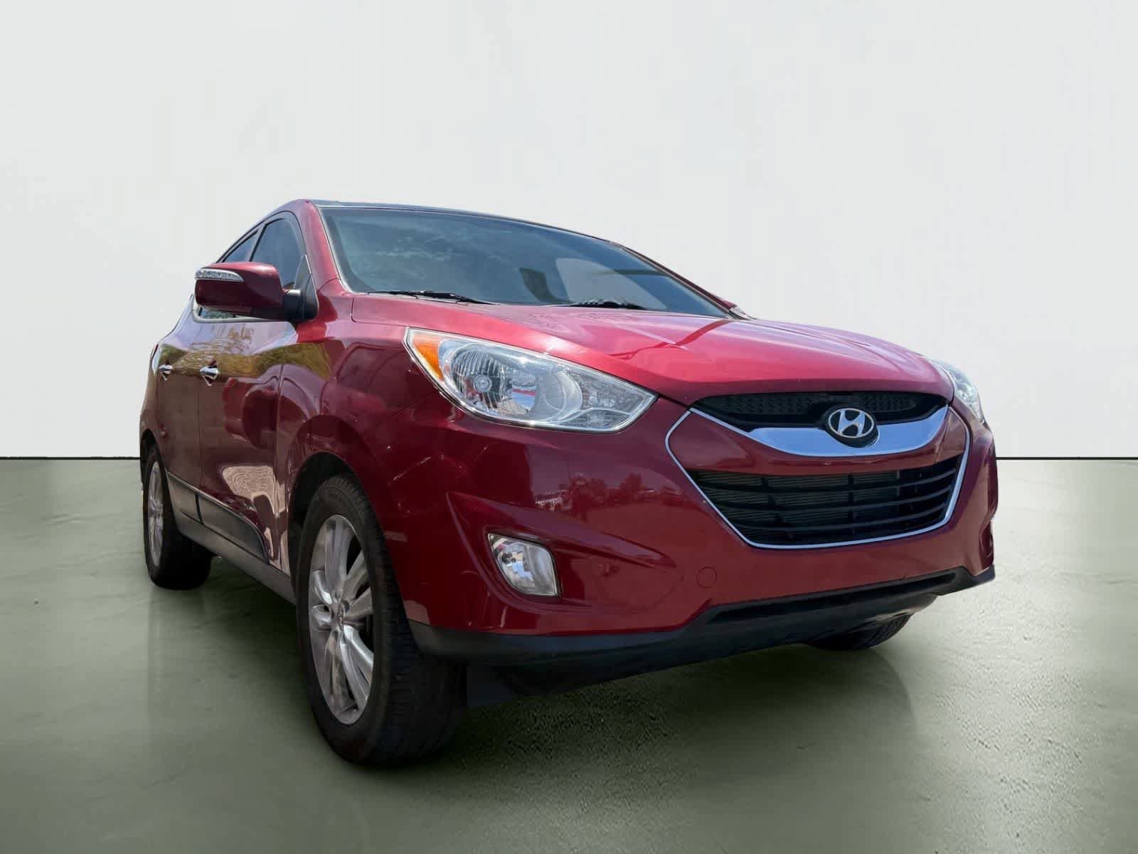 Used 2012 Hyundai Tucson Limited w/ Premium Pkg FWD image 5