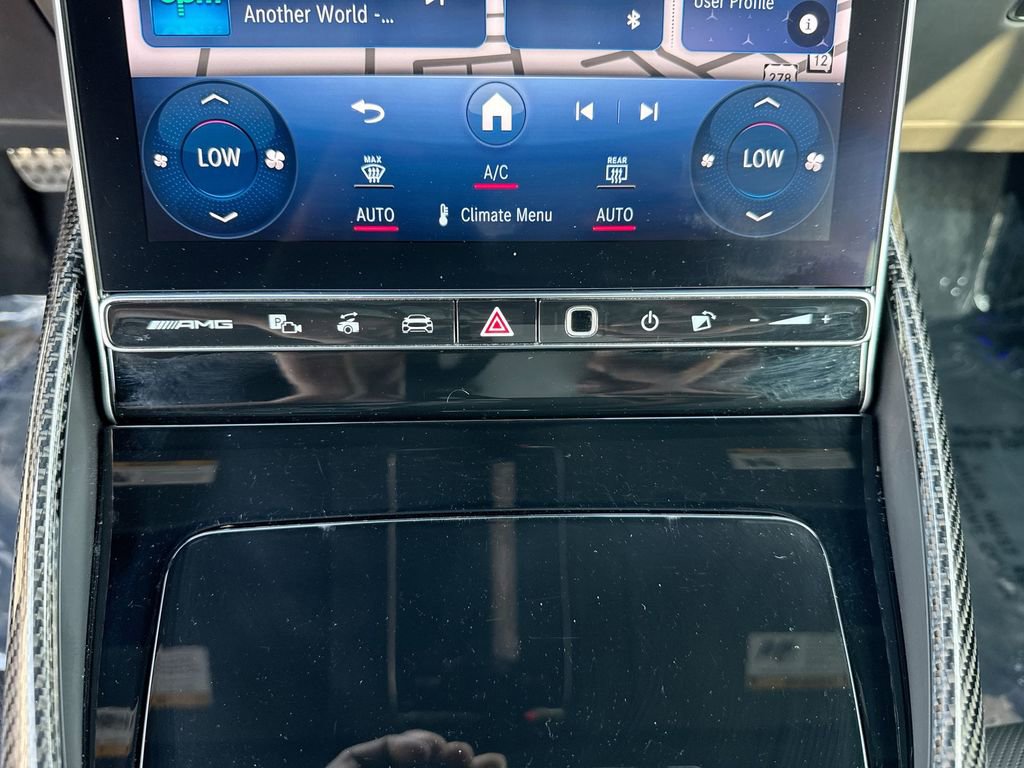 Used 2022 Mercedes-Benz SL 63 AMG 4MATIC image 25