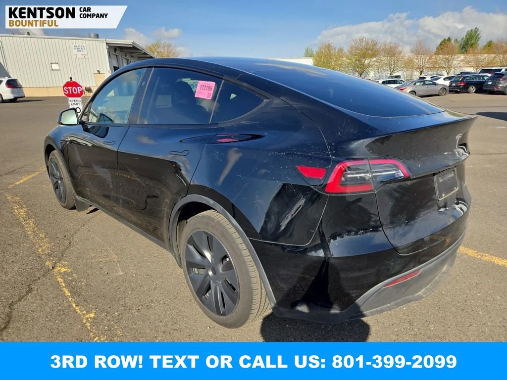 Used 2025 Tesla Model Y Long Range AWD/4WD image 2
