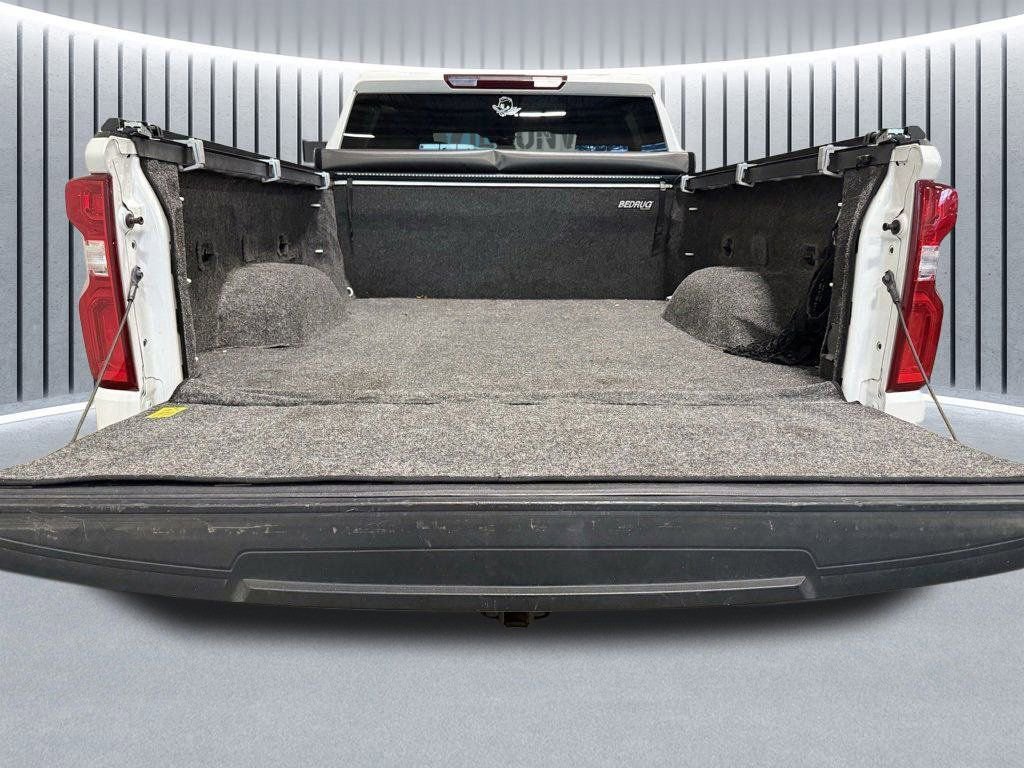 Used 2022 Chevrolet Silverado 1500 LTZ w/ Z71 Off-Road Package image 9