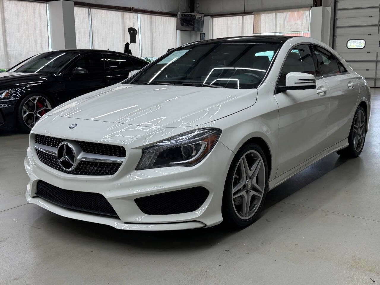 Used 2014 Mercedes-Benz CLA 250 image 5