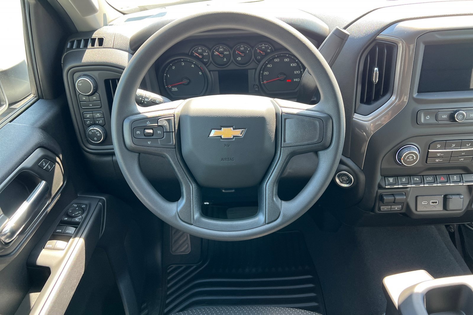 New 2025 Chevrolet Silverado 3500 W/T image 14