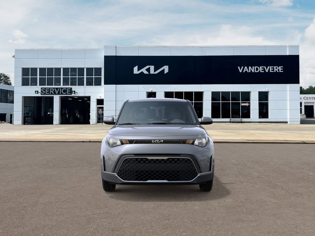 New 2025 Kia Soul LX image 2