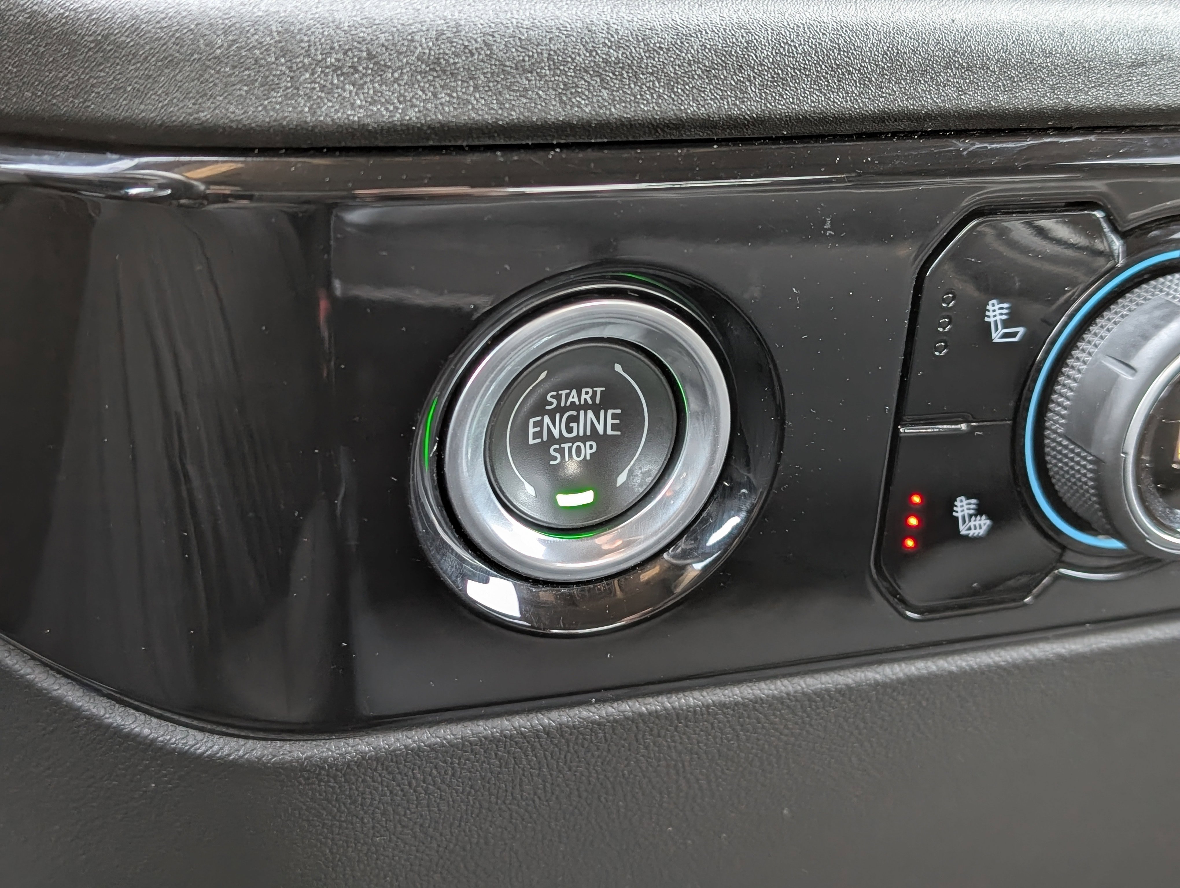 Used 2022 Chevrolet Silverado 1500 RST w/ Redline Edition image 31