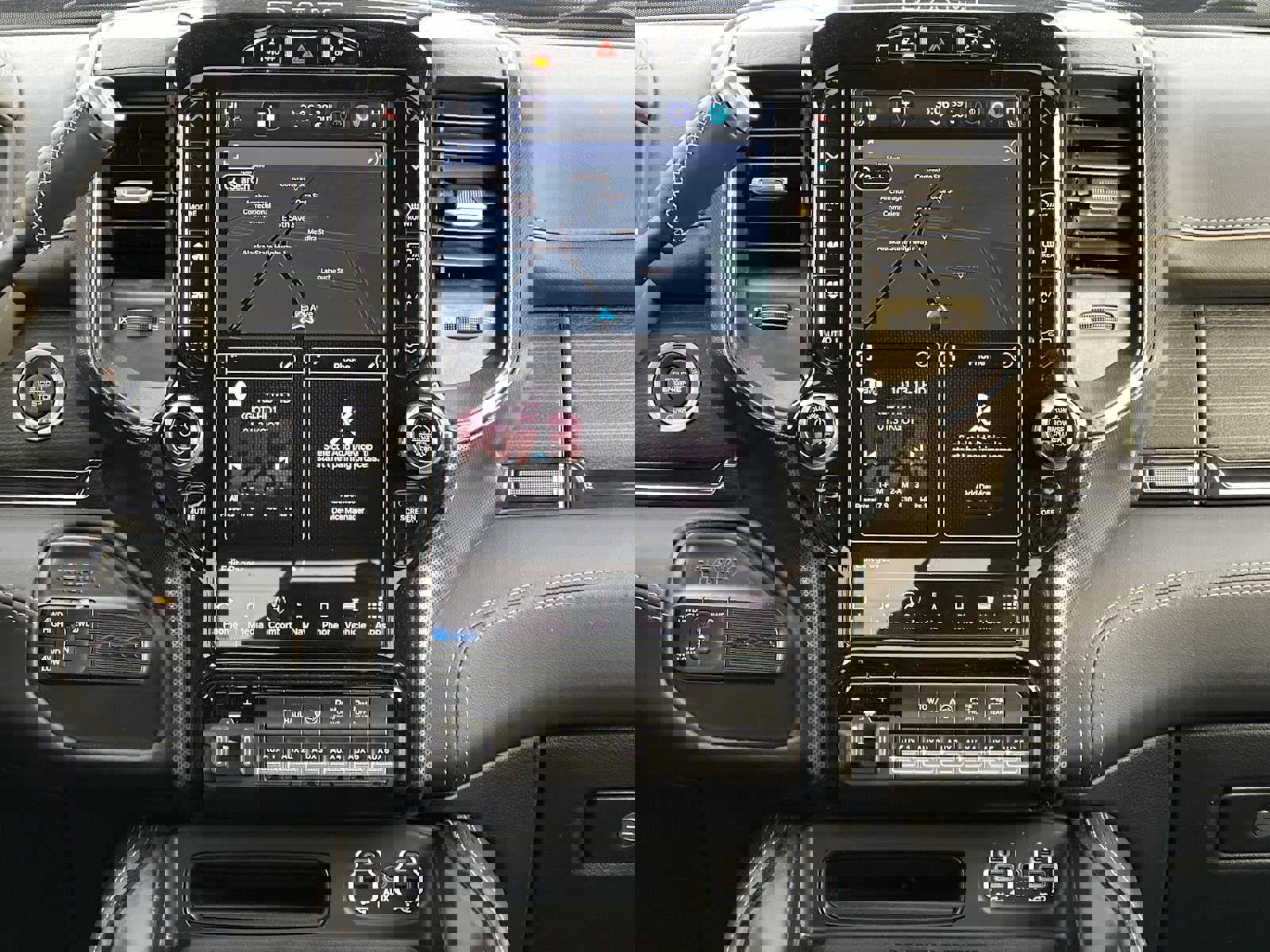 Used 2024 RAM 3500 Limited image 27