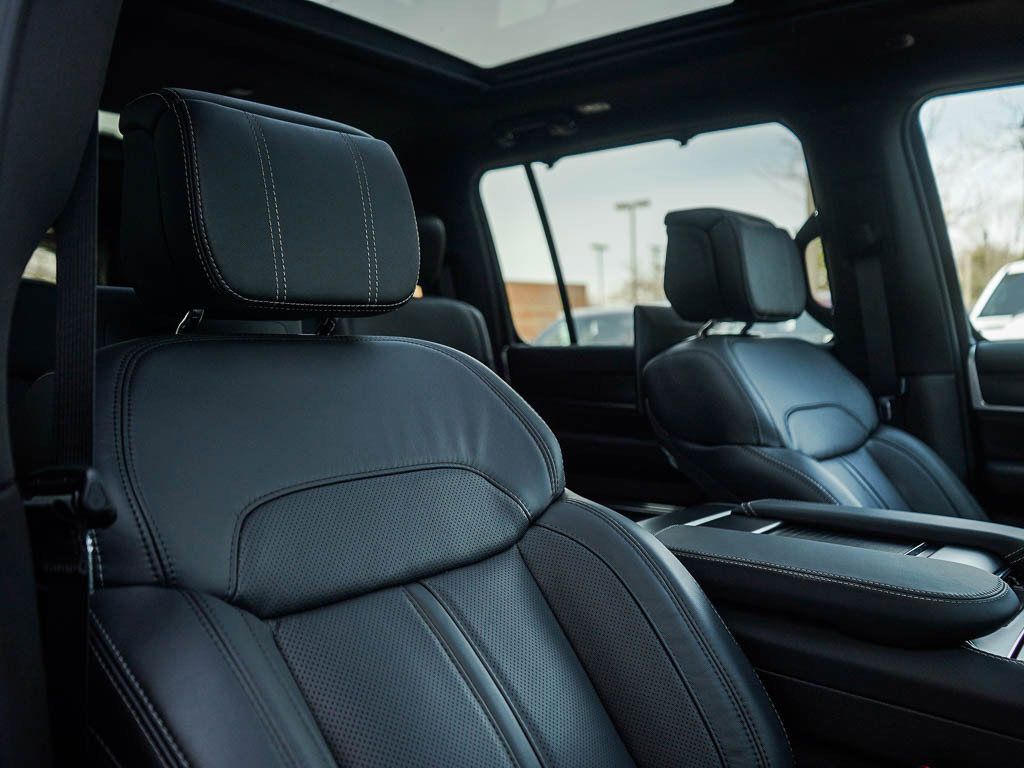 New 2026 Jeep Grand Wagoneer L Summit AWD/4WD image 12