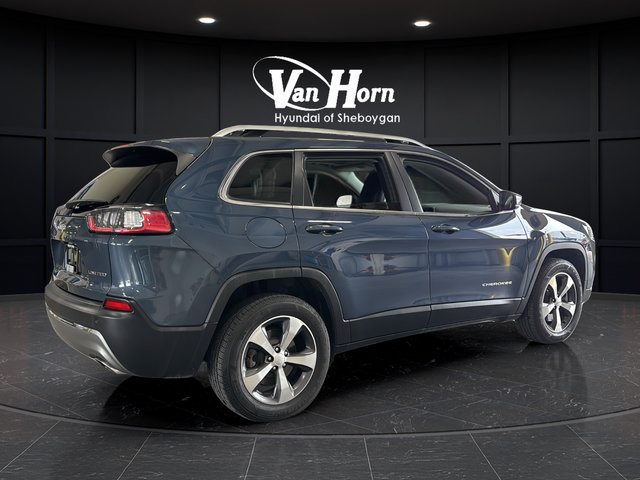 Used 2019 Jeep Cherokee Limited AWD/4WD image 7
