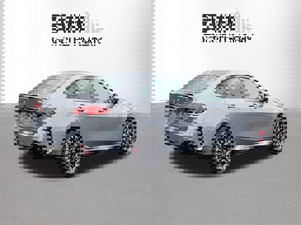 New 2026 BMW 228i xDrive w/ Technology Package image 4