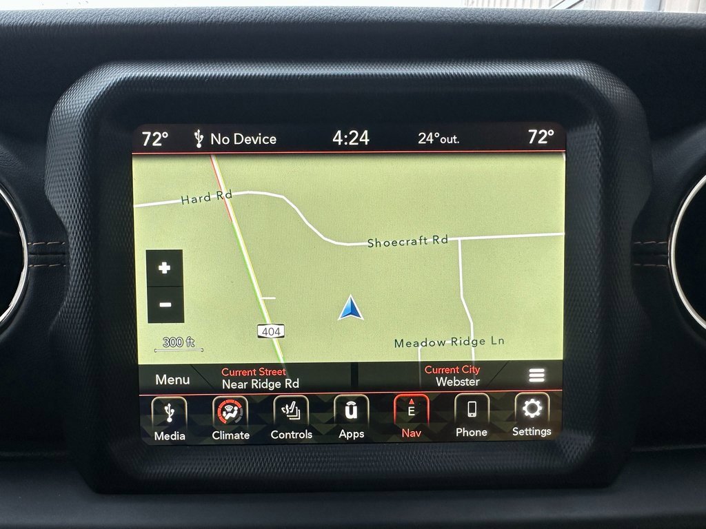 Used 2021 Jeep Wrangler Unlimited Sahara image 4