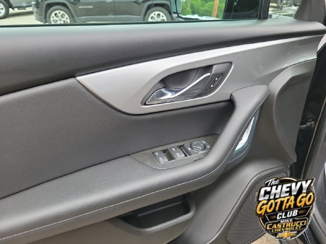 Used 2021 Chevrolet Blazer LT AWD/4WD image 19