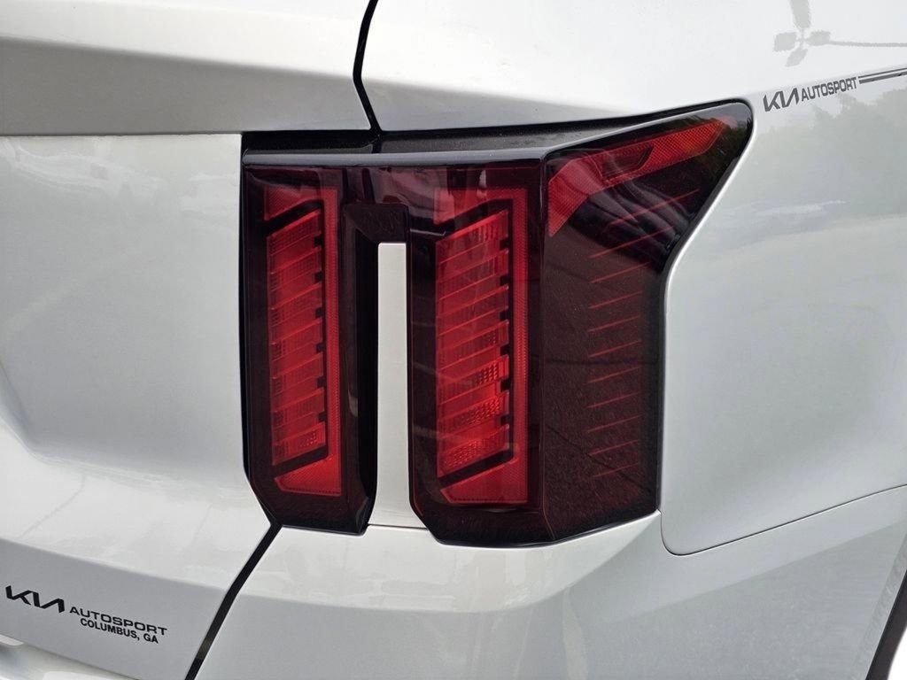 New 2026 Kia Sorento S image 9