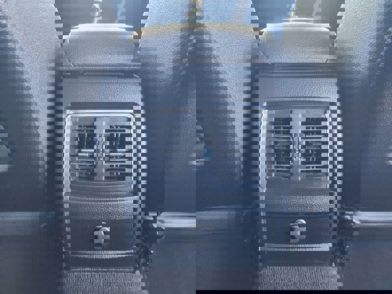 Used 2018 BMW 320i Sedan w/ Convenience Package image 66