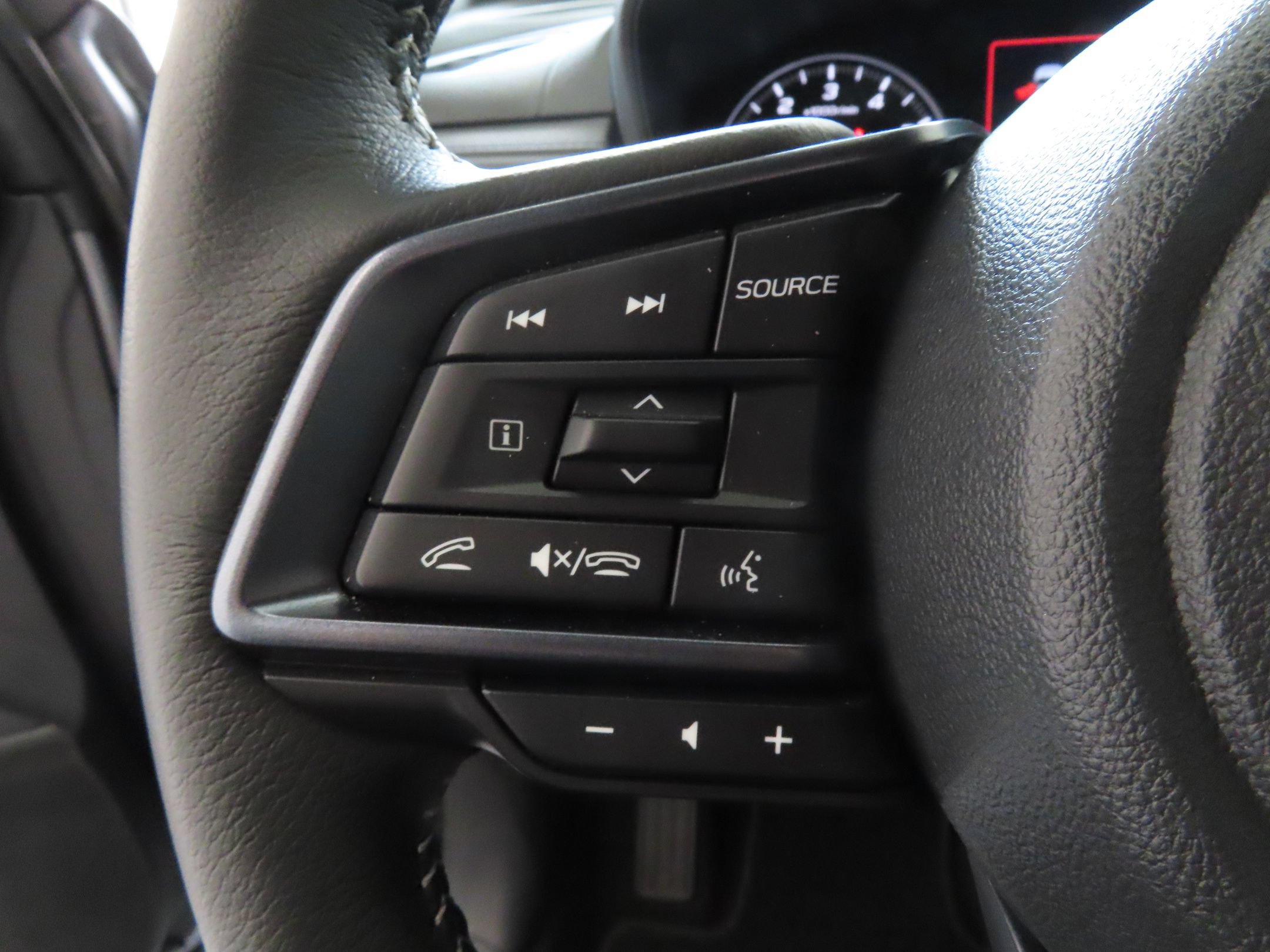 Used 2026 Subaru Forester Limited AWD/4WD image 13