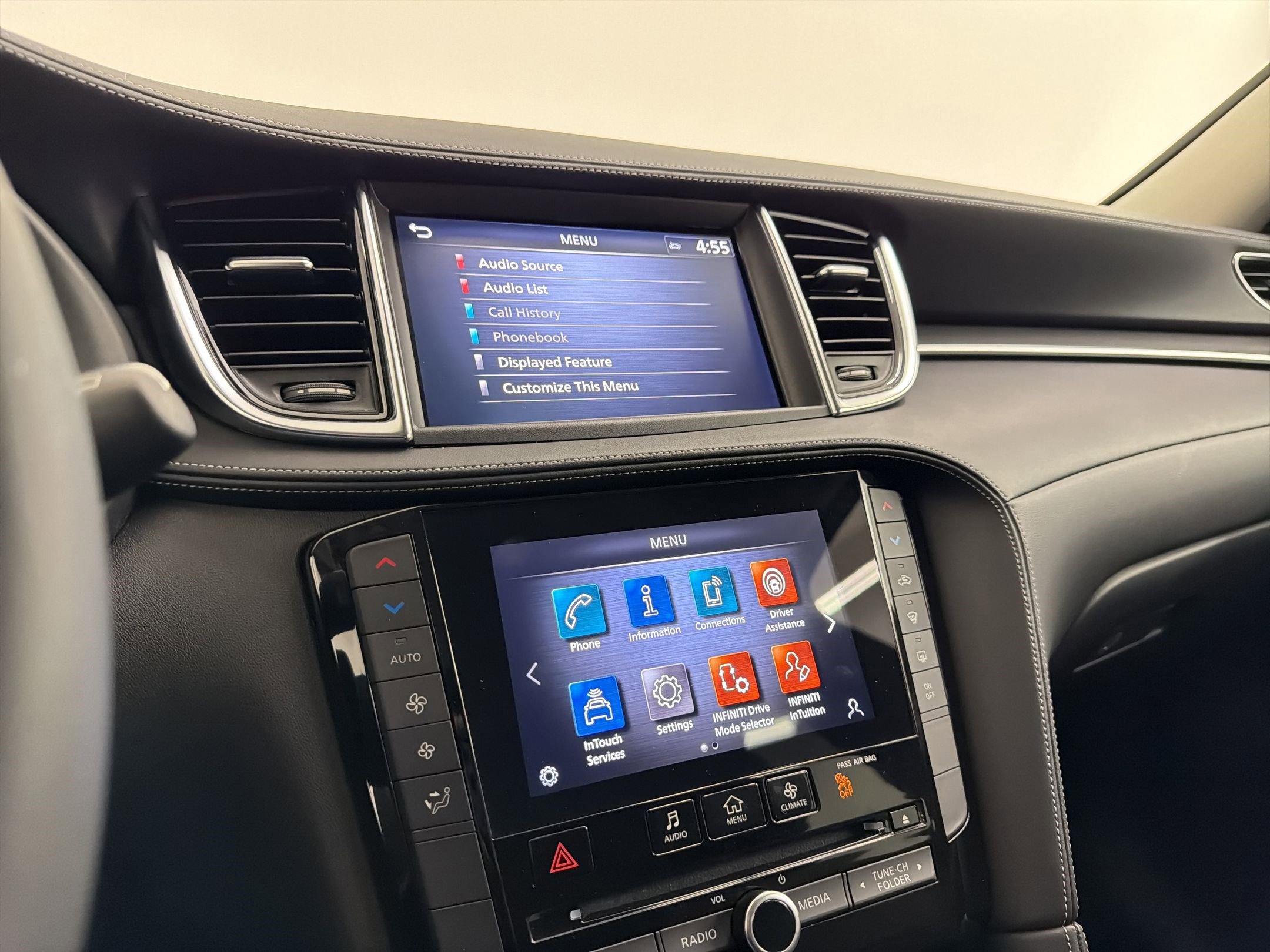 Used 2023 INFINITI QX50 Pure image 22