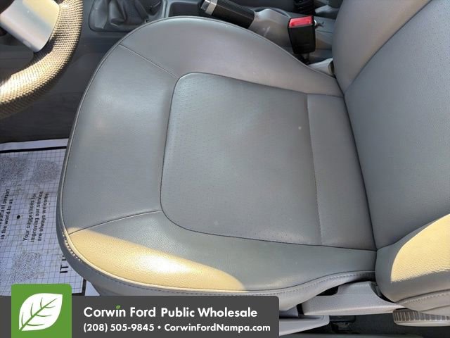 Used 2007 Volkswagen Beetle Coupe image 24