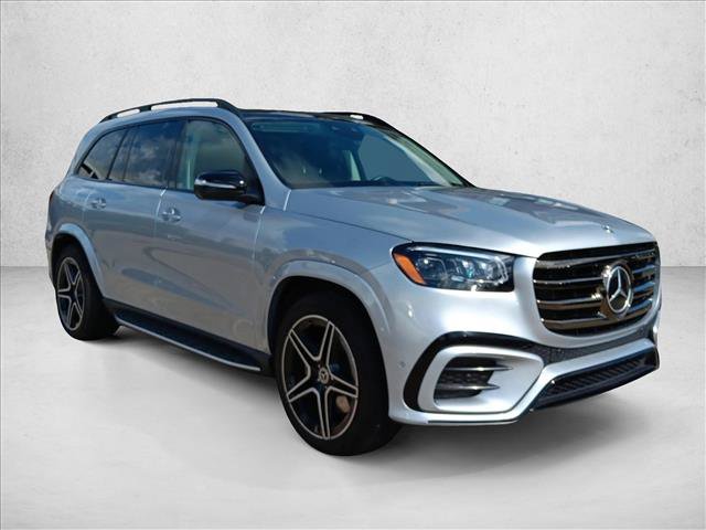 Used 2026 Mercedes-Benz GLS 450 4MATIC image 3