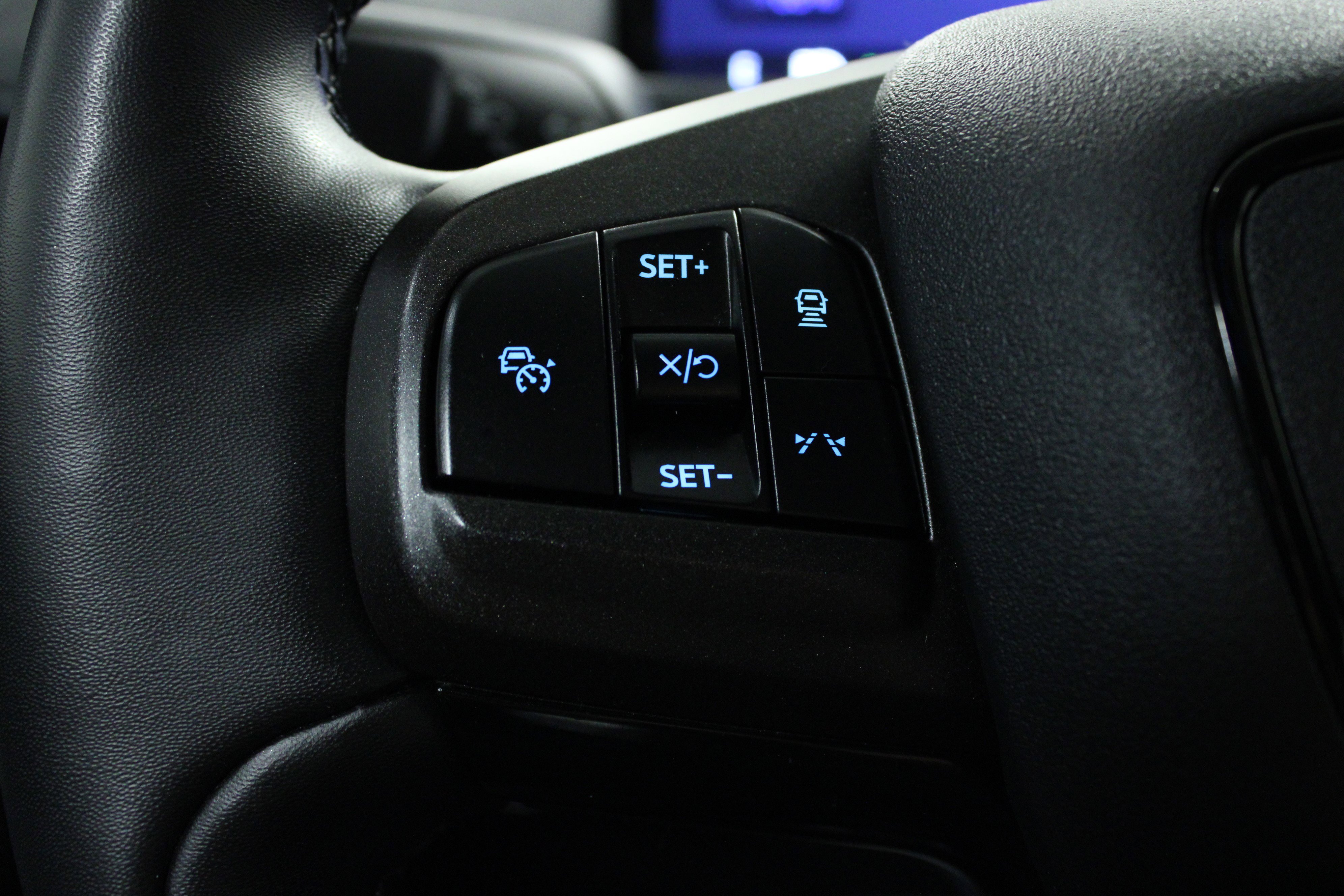 Used 2021 Ford Mustang Mach-E Select image 20