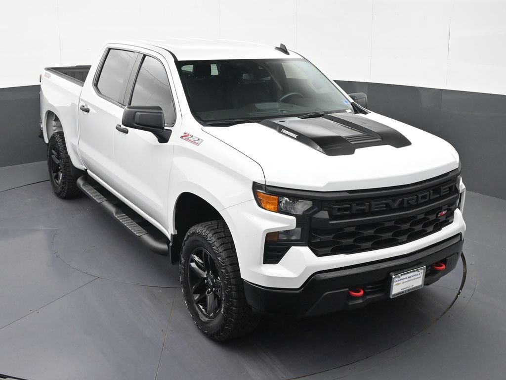 Used 2024 Chevrolet Silverado 1500 Custom Trail Boss AWD/4WD image 28