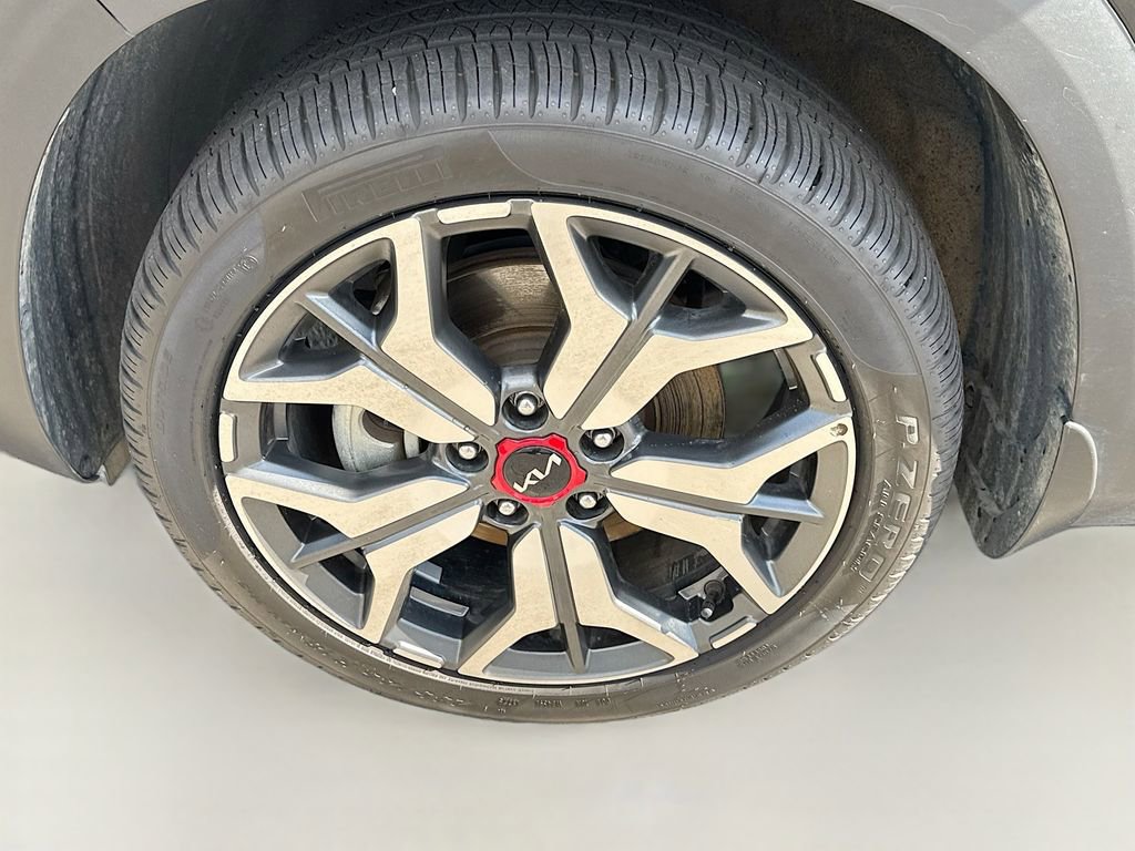 Used 2022 Kia Seltos SX w/ Sunroof Package image 30