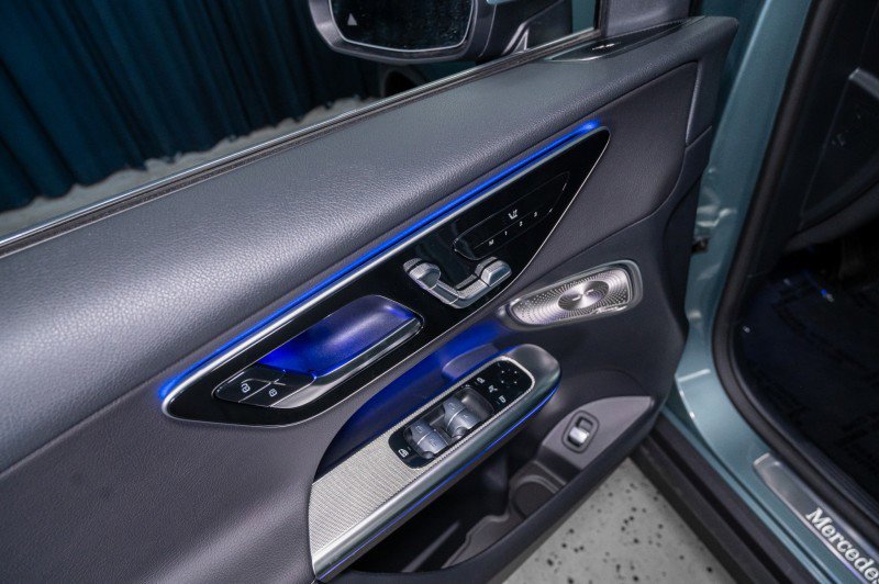 New 2026 Mercedes-Benz GLC 300 4MATIC image 11