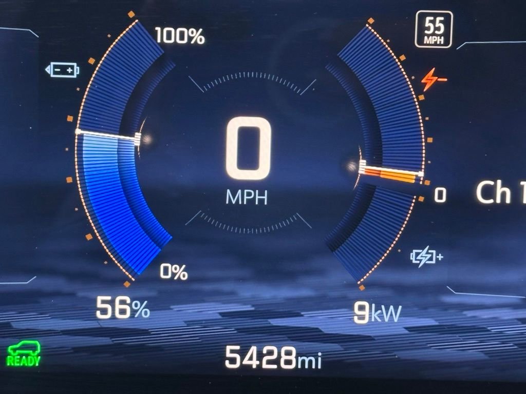 Used 2025 Chevrolet Equinox EV RS image 31