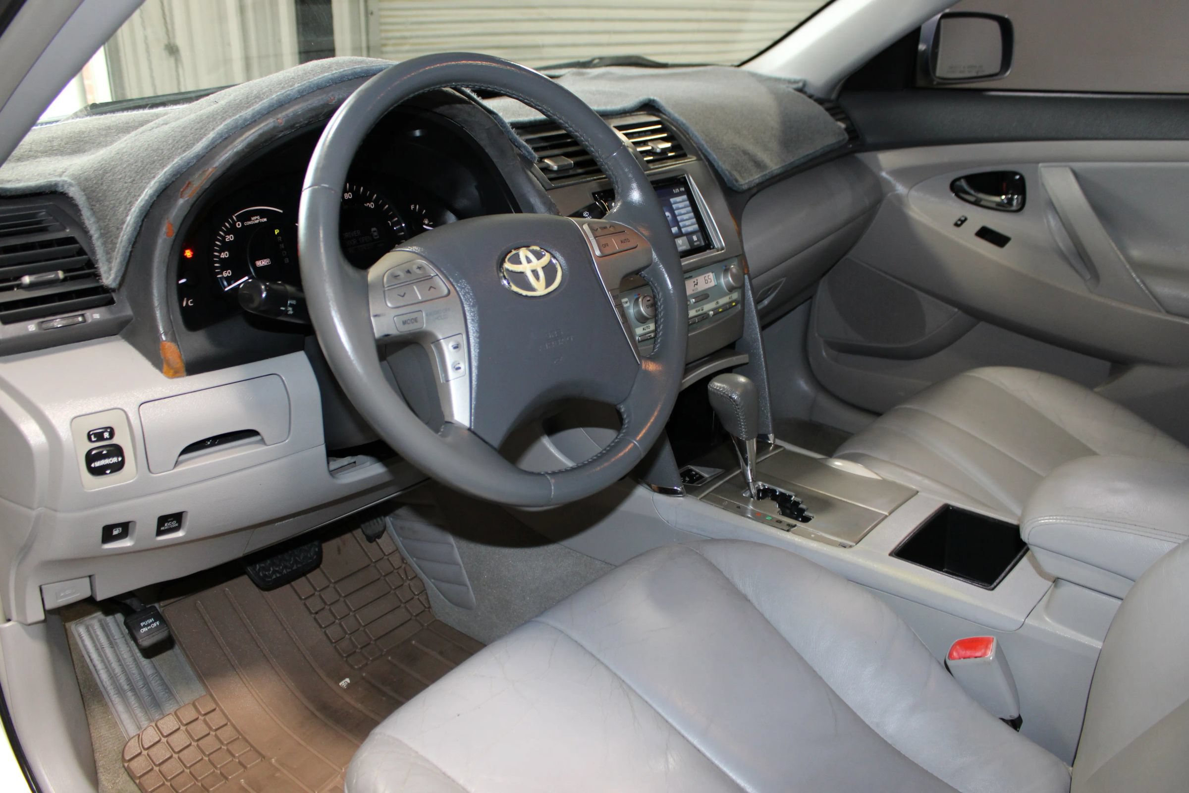 Used 2009 Toyota Camry Hybrid FWD image 21