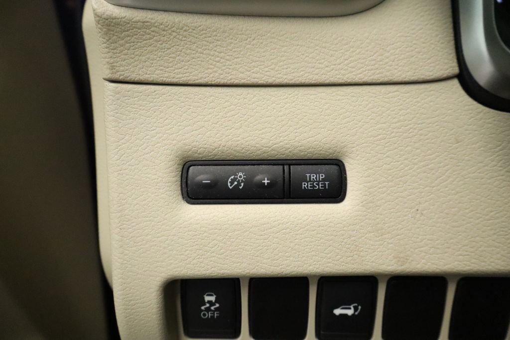 Used 2015 Nissan Murano SL w/ SL Technology Package image 33