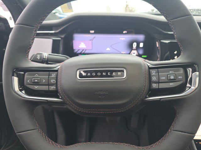 Used 2024 Jeep Wagoneer S image 27