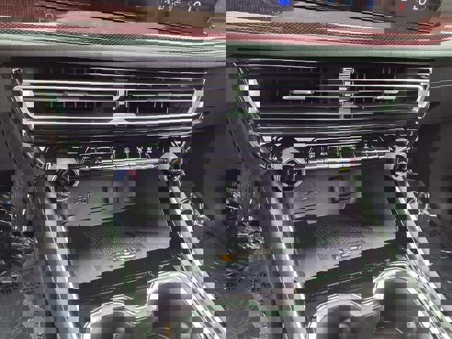 New 2026 Chevrolet Traverse RS image 13