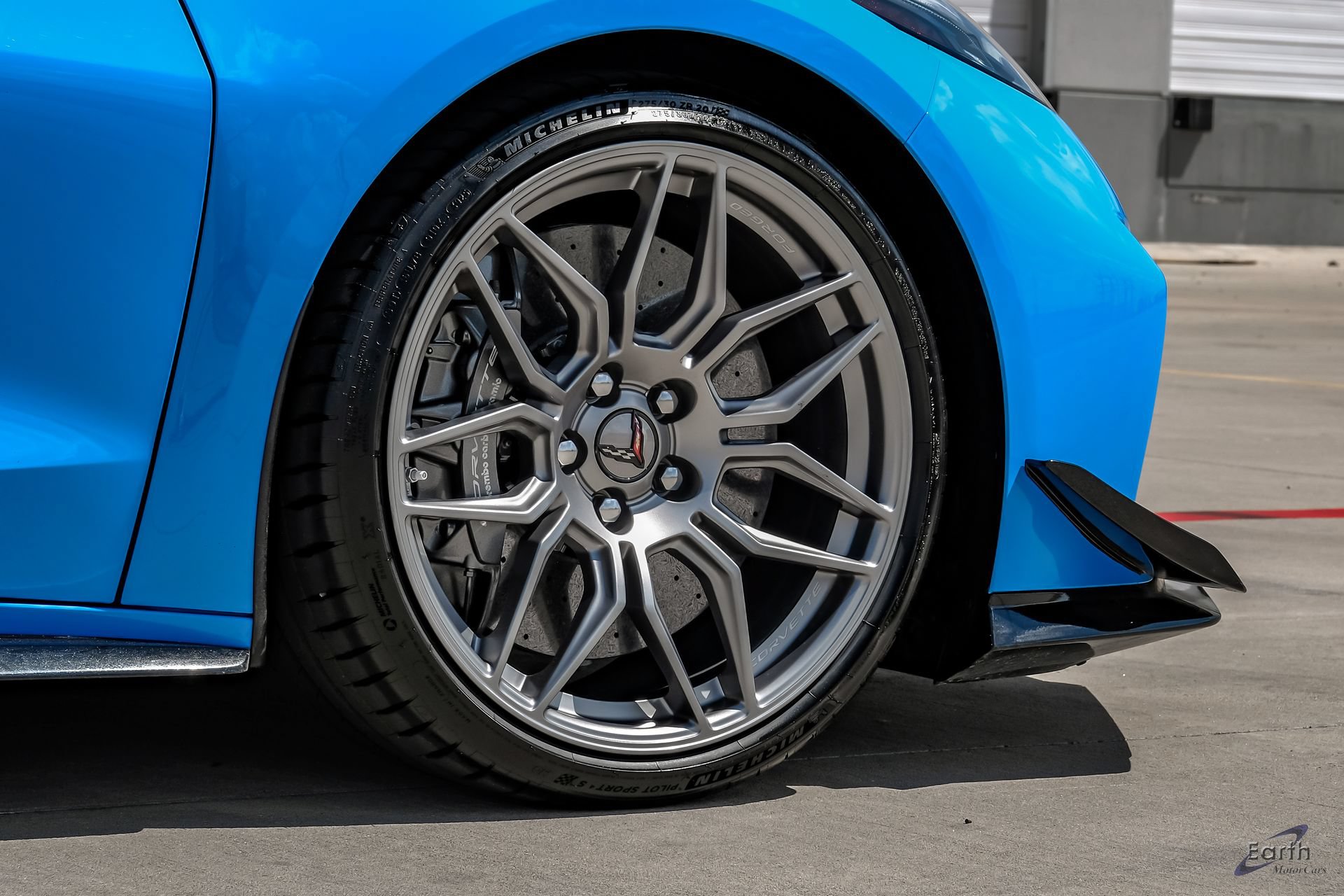 Used 2024 Chevrolet Corvette Z06 w/ Z07 Performance Package RWD image 87