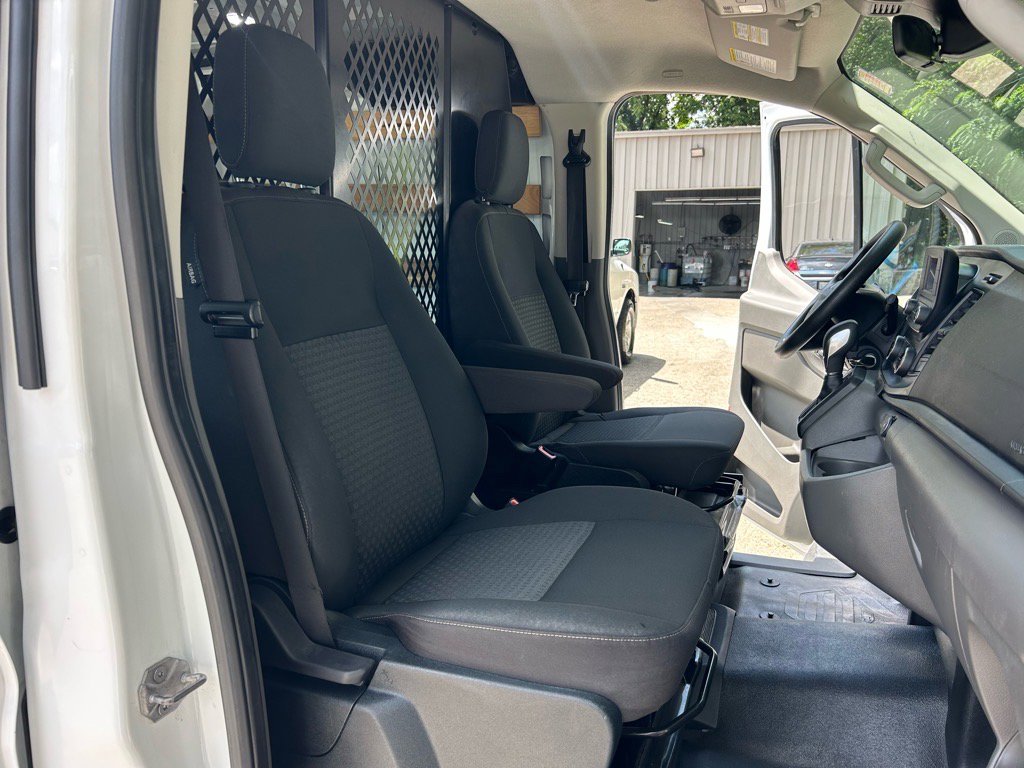 Used 2023 Ford Transit 250 Low Roof w/ Exterior Upgrade Package image 26