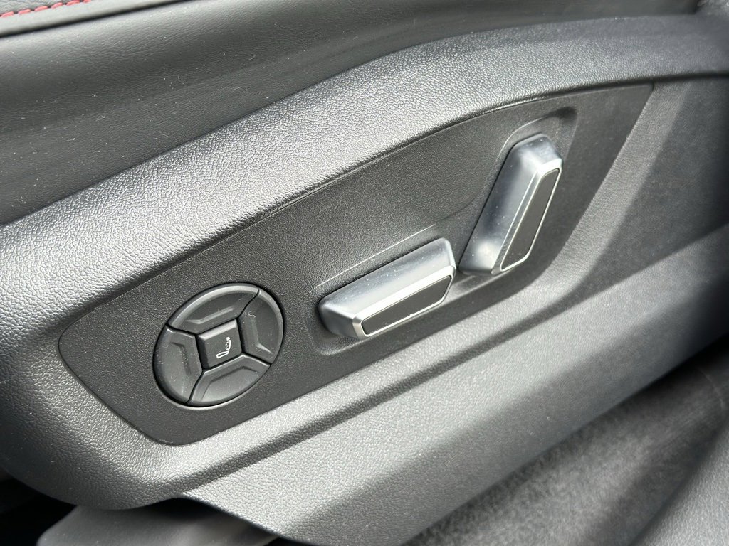 Used 2025 Audi SQ7 Prestige image 18