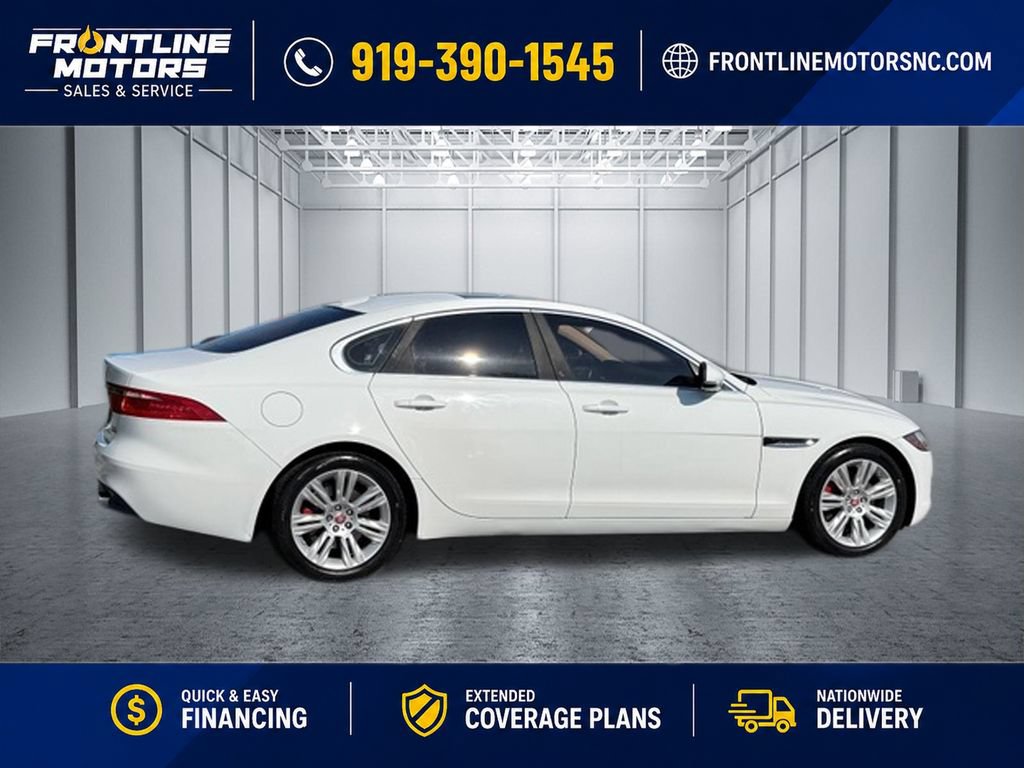 Used 2017 Jaguar XF Premium AWD/4WD image 7