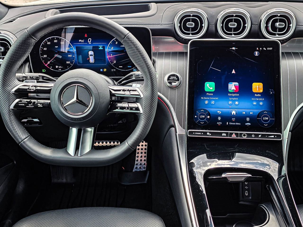 Used 2026 Mercedes-Benz GLC 300 4MATIC image 34