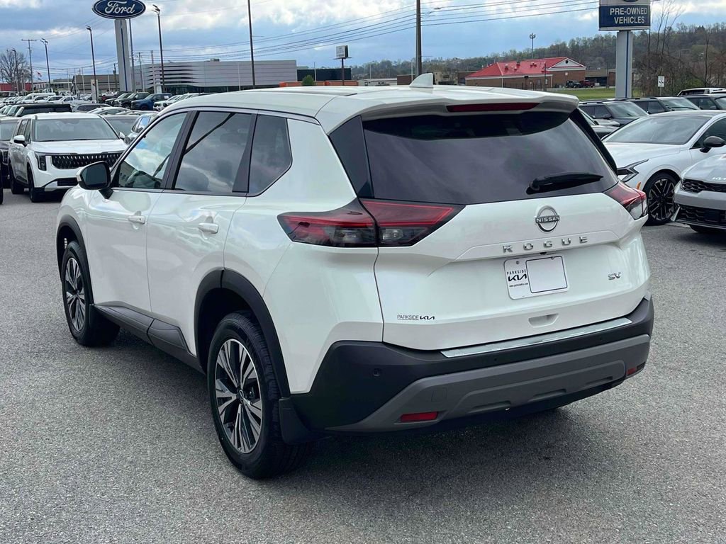 Used 2023 Nissan Rogue SV image 29