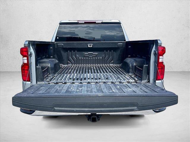 Used 2025 Chevrolet Silverado 1500 LT RWD image 30