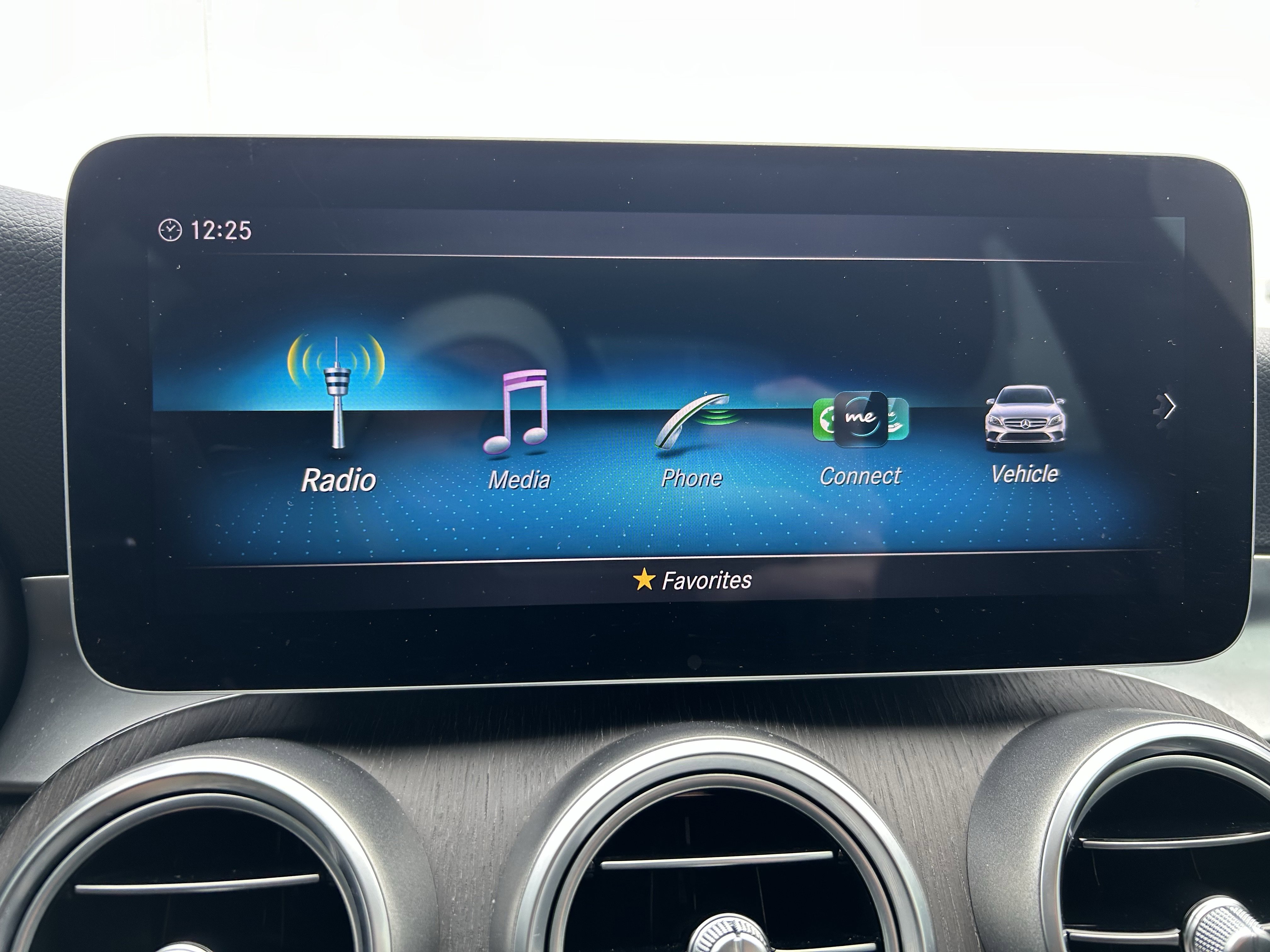 Used 2020 Mercedes-Benz C 300 4MATIC Sedan image 12