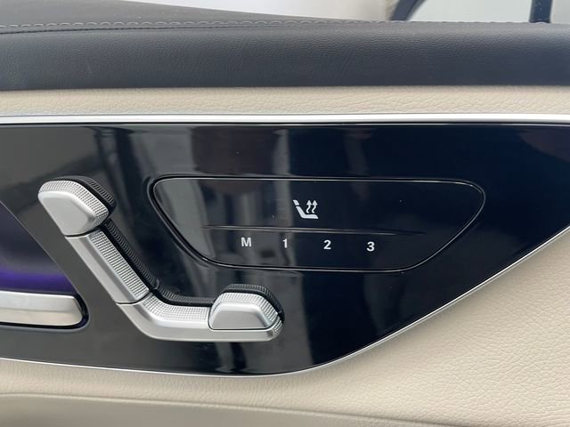 Used 2024 Mercedes-Benz GLC 300 4MATIC image 36