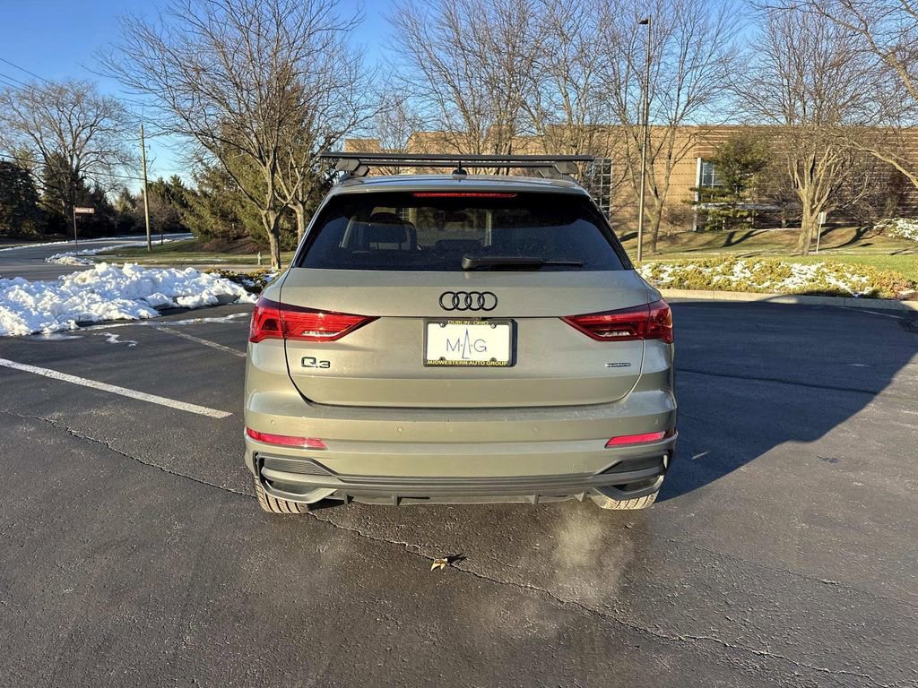 Used 2024 Audi Q3 2.0T Premium Plus w/ Premium Plus Package image 6